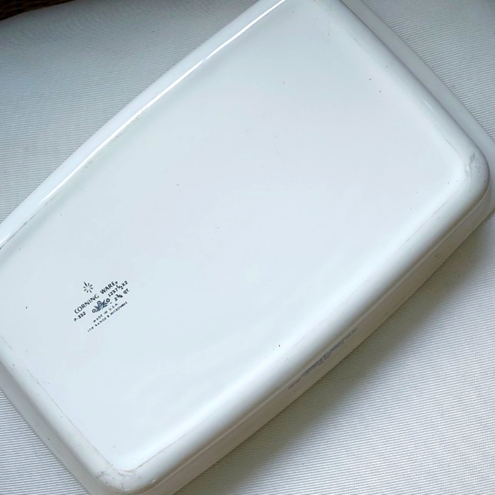 PYREX Vintage Corning Ware Blue Cornflower Baking Dish 2 3/4 Quart - Picture 9 of 9